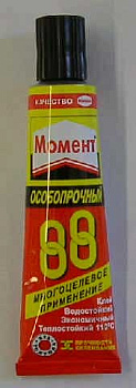 Клей универсальный  30мл. "Момент 88"  в шоубоксе 1139012