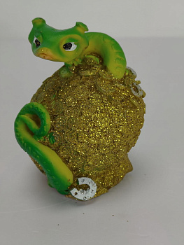 Фигурка Змея 9см денежная (4шт/уп) ЦЕНА ЗА 1 ШТ 2вида D05290