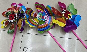 Вертушка цветок на палочке 38*22см в пакете D40360